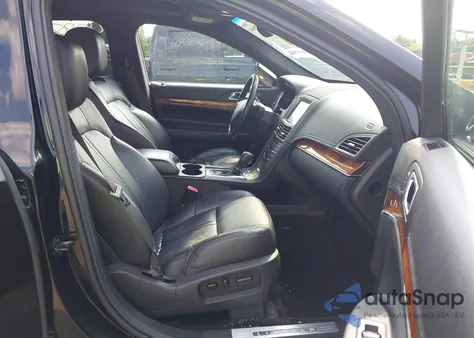 2016 Lincoln Mkt из США, поврежденный, VIN 2LMHJ5NK0GBL01190